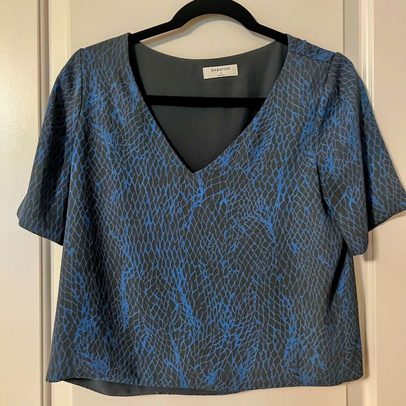 Aritzia Babaton Randy blouse - Picture 1 of 1